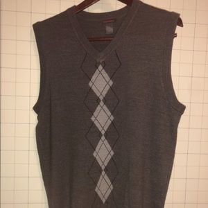 Dockers sweater vest in brown